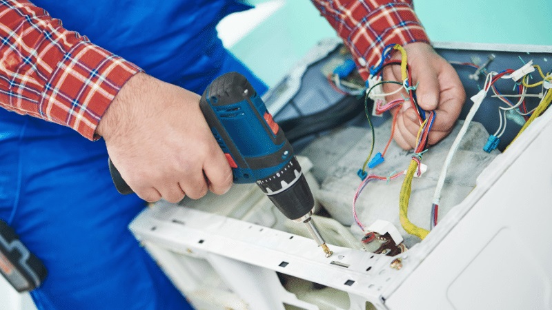 Güngören Toshiba Toshiba çamaşır makinesi kart tamiri – Su almama arızası orijinal parça ile giderildi. - Teknik servis örneği